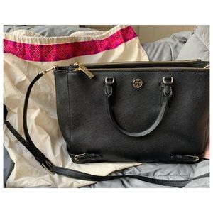 Tory Burch Robinson Large Multi Tote USED